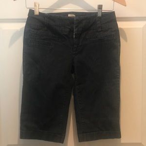 Ecru Bermuda shorts